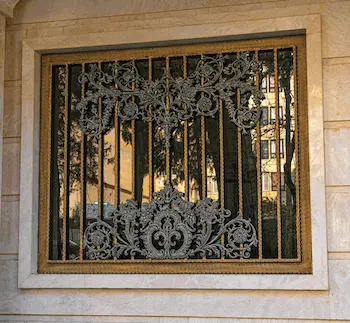 ساخت حفاظ پنجره
